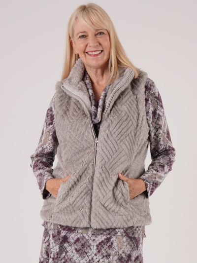 TIGI Zigzag Textured Gilet